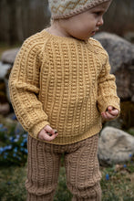 Last inn bildet i Galleri-visningsprogrammet, FlaxField Button Sweater (english)
